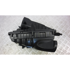 HAVA FİLTRE TASI DISCOVERY 5 LR062607 R